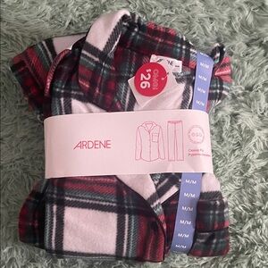 Ardene Red and Black Plaid Pajama Set